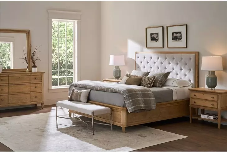 Oakmere Beige Upholstered Bed Bench