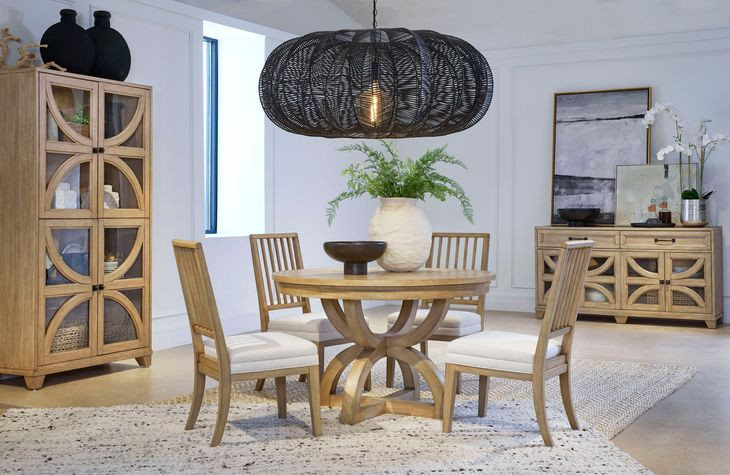 Kingsmere Honey Maple 68" Extendable Oval Dining Table