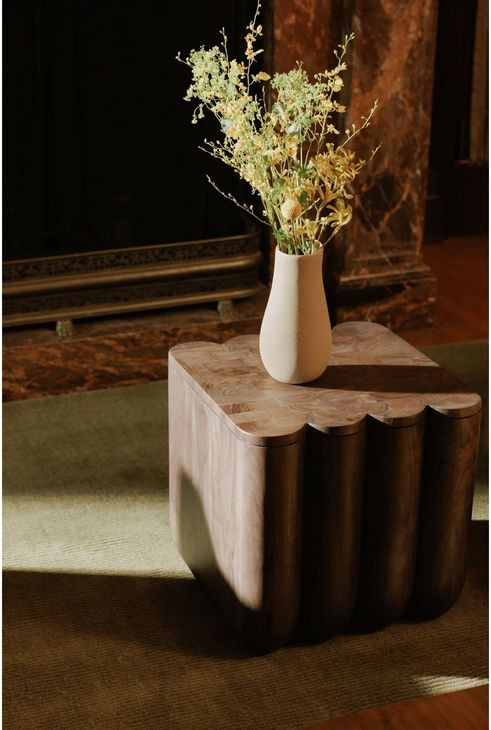 Moes Home Punyo Punyo Accent Table - Thumbnail 5