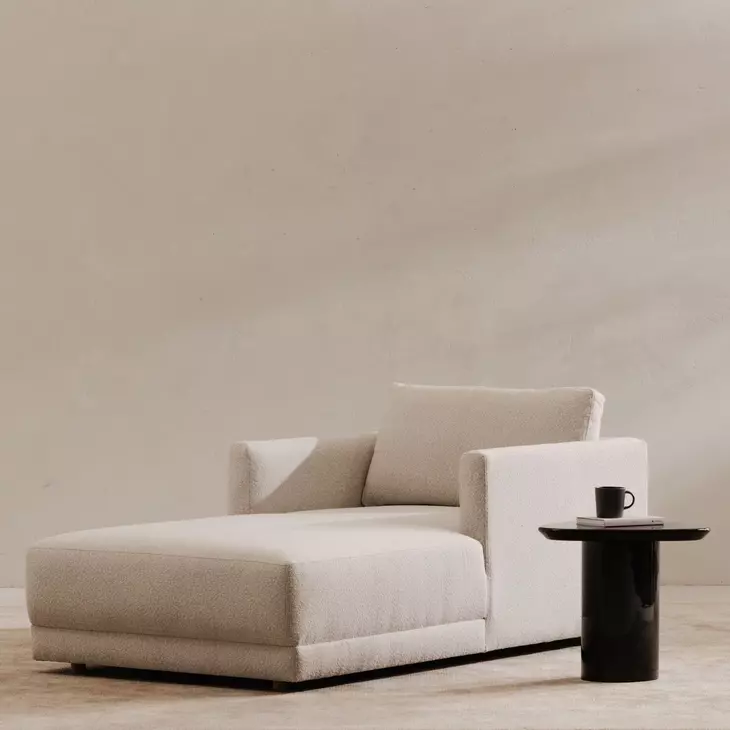 Bryn Oyster 77" Chaise with Pillow
