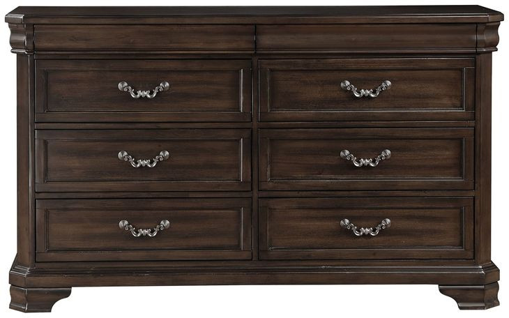 Lyndhurst Walnut 8 Drawer Dresser