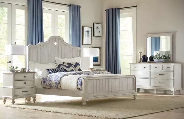 Litchfield Sunwashed and Brown 8 Drawer Weymouth Dresser with Arched Mirror