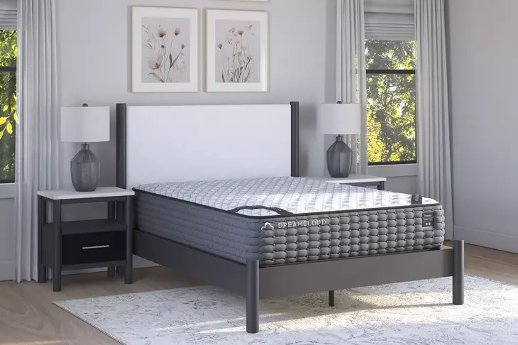 DC Foam Premier 4.0 White Queen Mattress