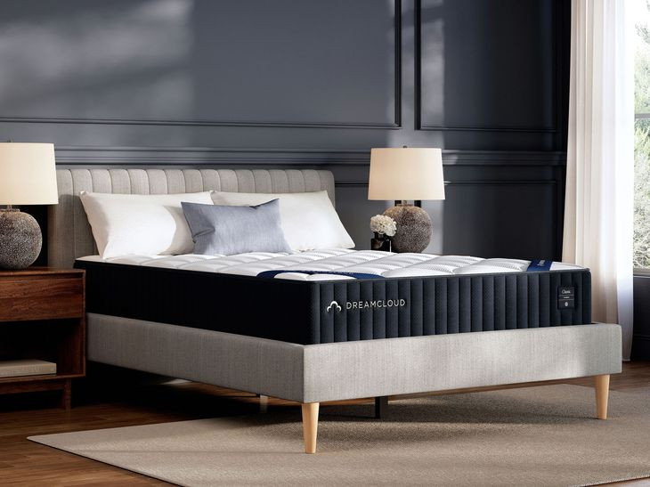 DreamCloud Classic Hybrid White Twin Mattress