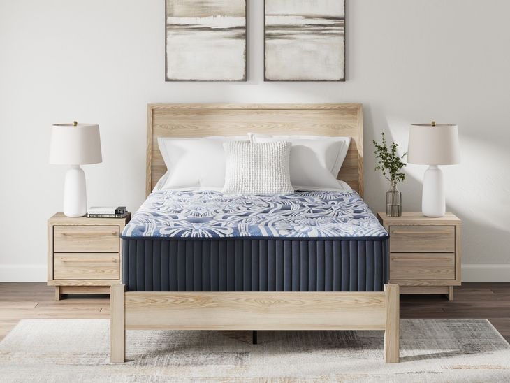 Firm Luxe 2.0 Blue King Mattress