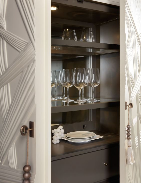 Mosaic Cream and Champagne Dream Weaver 2 Door Bar Cabinet with LED
