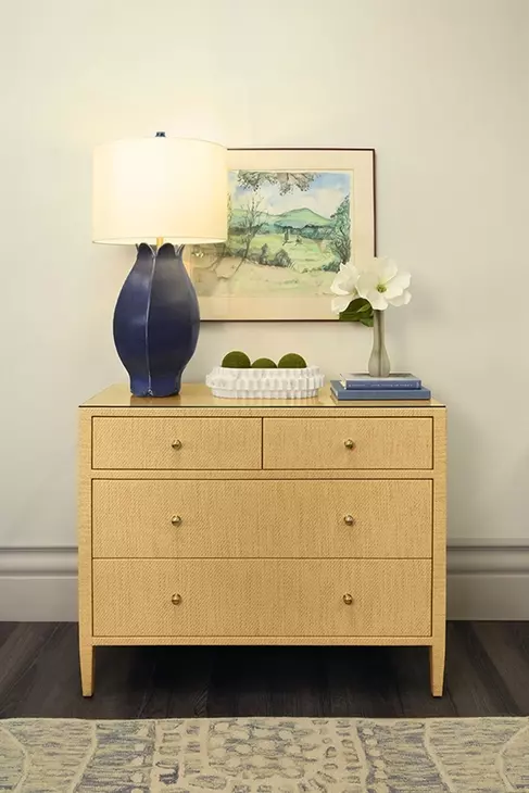Michelle Natural Grasscloth 4 Drawer Soft Close Accent Chest With Glass Top