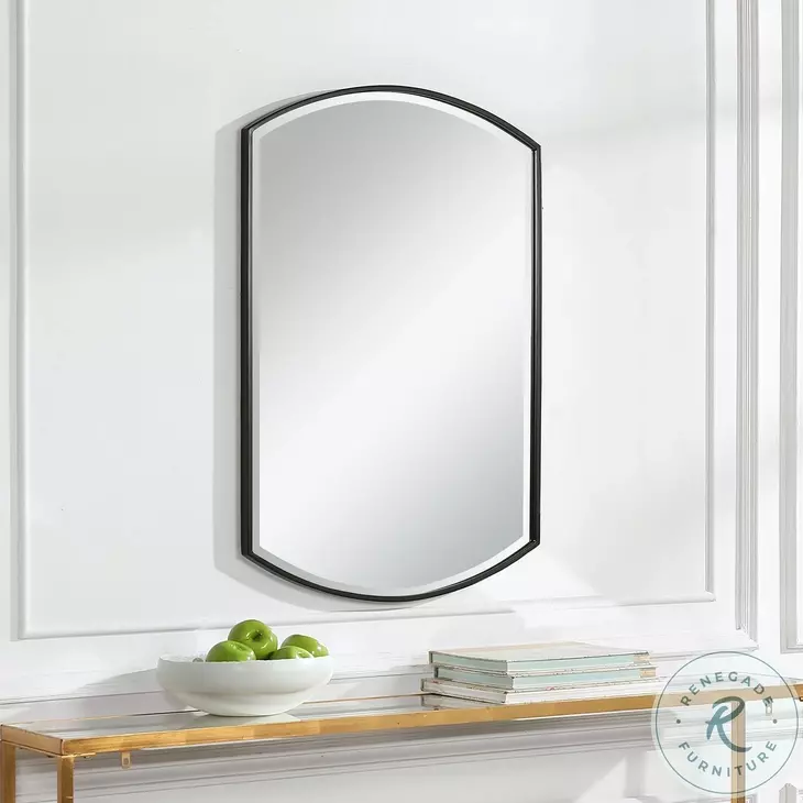 Noah Satin Black Mirror