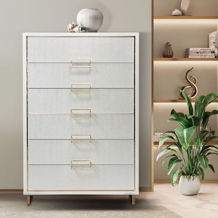 Palmcrest Cloud White 6 Drawer Chest
