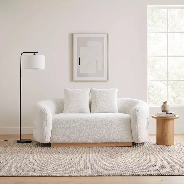 Novella White 71" Loveseat