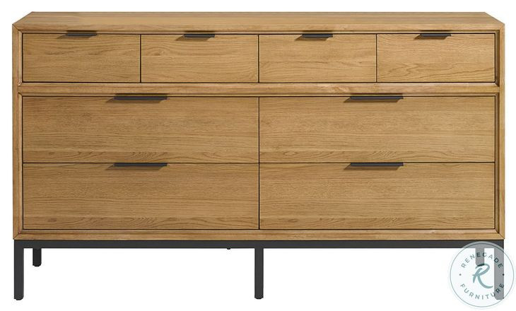 Newport Natural Oak 8 Drawer Dresser