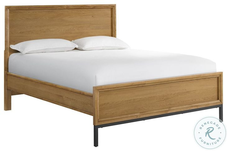 Newport Natural Oak Queen Panel Bed