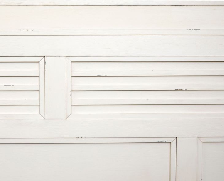 Echo Isles Sea Pearl and Driftwood Queen Classic Panel Bed