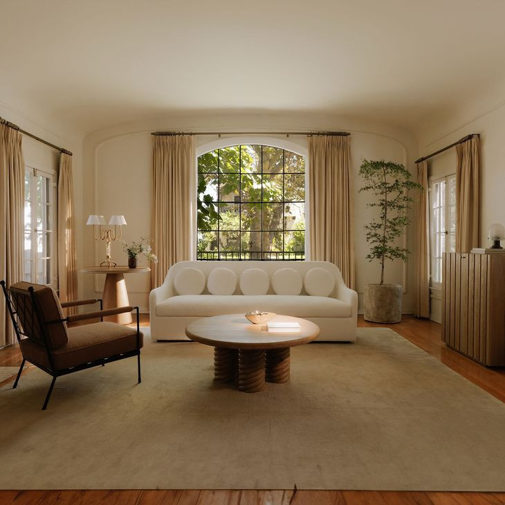 Rialto White Performance Fabric 90" Sofa