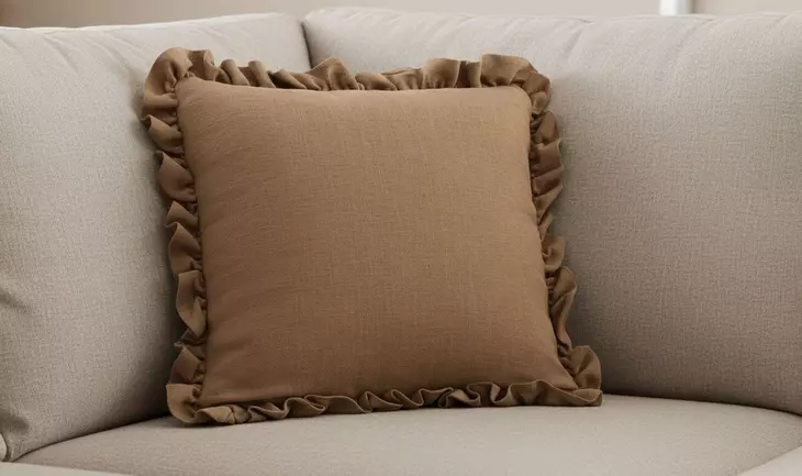 Betty Ginger 20" Cushion