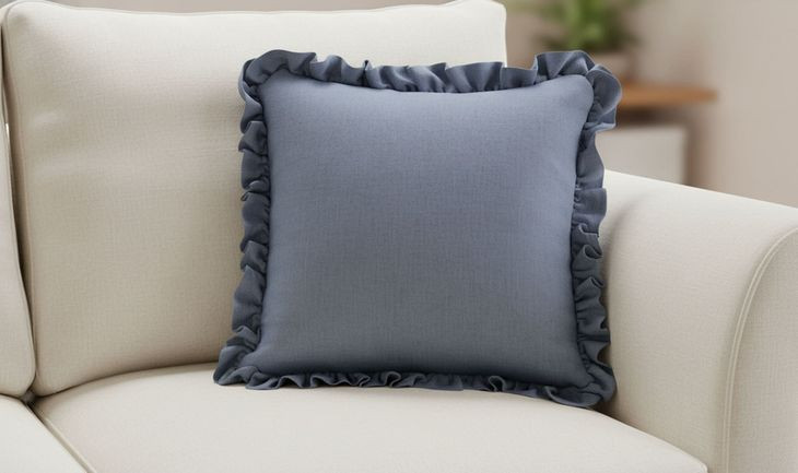 Betty Blue 20" Cushion