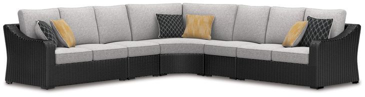Beachcroft Light Gray 5 Piece Outdoor Sectional