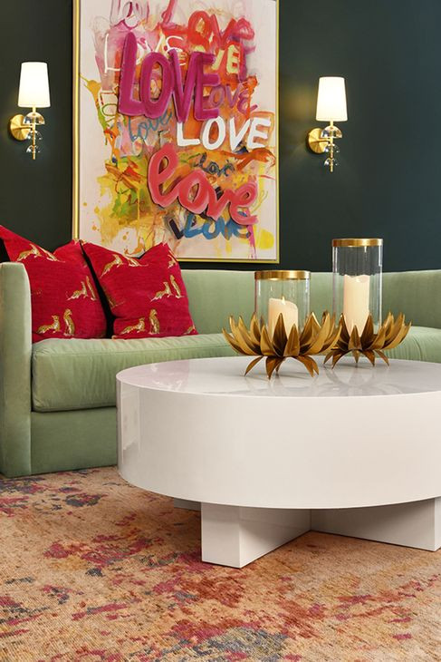 Oslo White Lacquer 42" Round Coffee Table