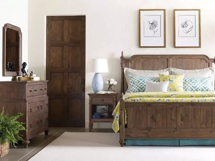 Weatherford Heather 7 Drawer Wellington Dresser with Rectangular Landscape Mirror