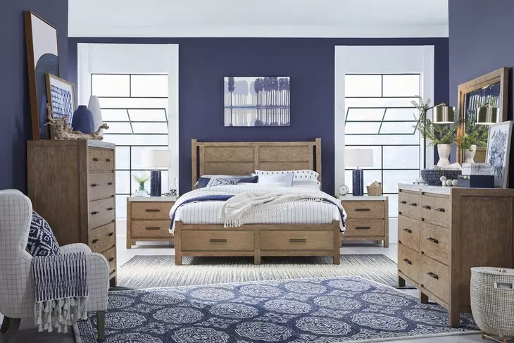 Plum Creek Sierra Brown Queen Storage Panel Bed