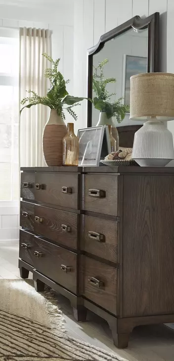 Canehurst Spiced Rum 9 Drawer Dresser with Arched Mirror