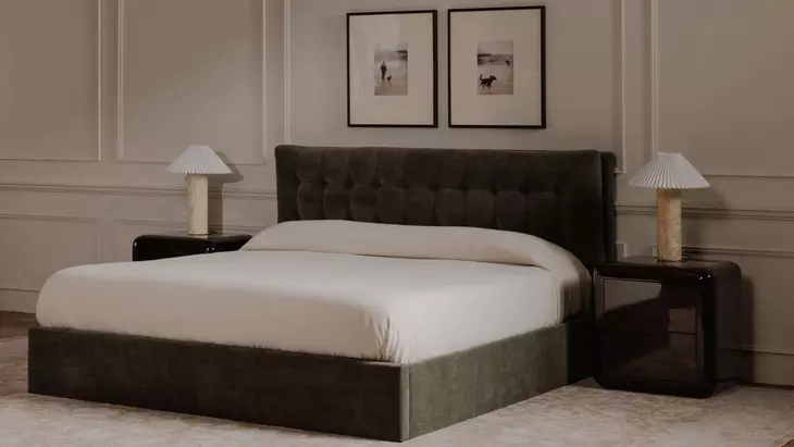 Sebastion Green Upholstered Storage Platform Bedroom Set