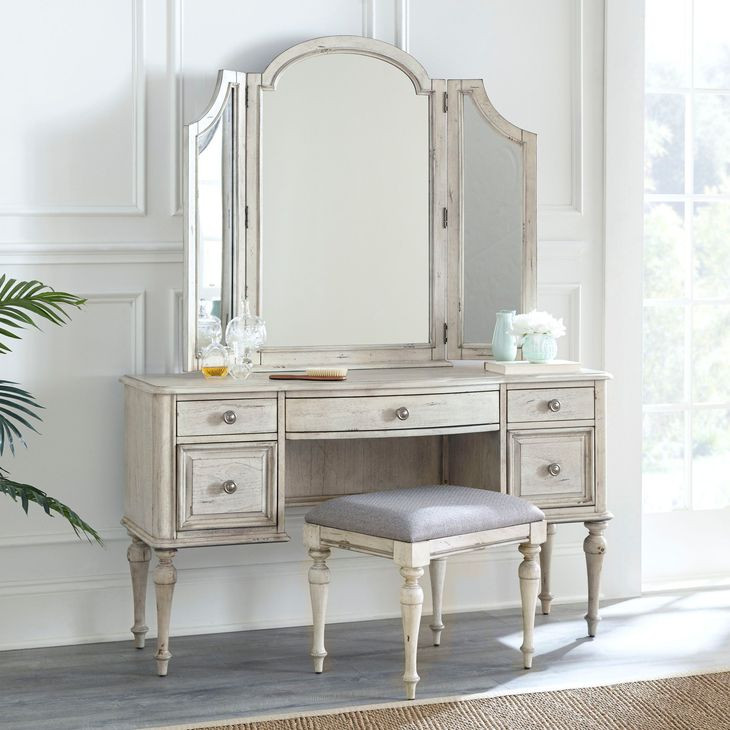 Highland White Bedroom Vanity with Mirror and Bench