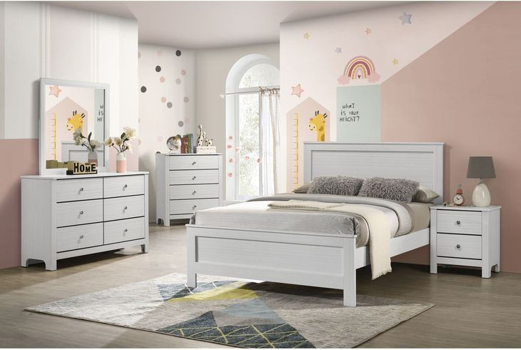 Santino White 6 Drawer Dresser and Rectangular Mirror