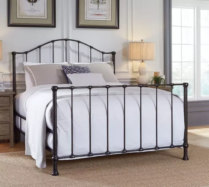 Gallery Moderne Onyx Queen Garden Metal Bed