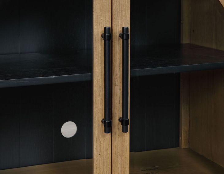 Magnolia Sand 4 Door Server