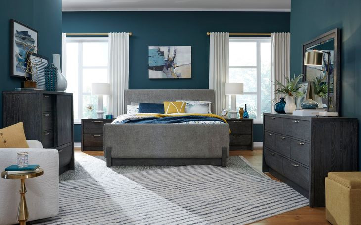 Kinsley Black Heron 7 Drawer Dresser with Portrait Mirror