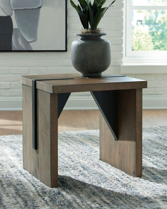 Kandinew Light Brown Square End Table