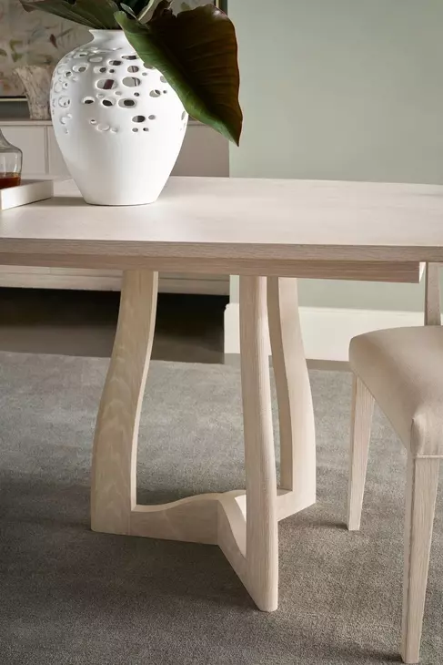 Coastal Sandbar 120" Extendable Rectangular Vero Dining Table