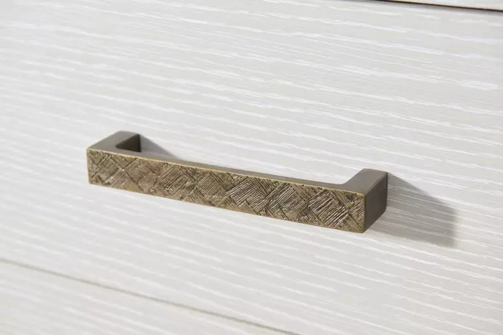 Coastal Sandbar 3 Drawer Worth Nightstand