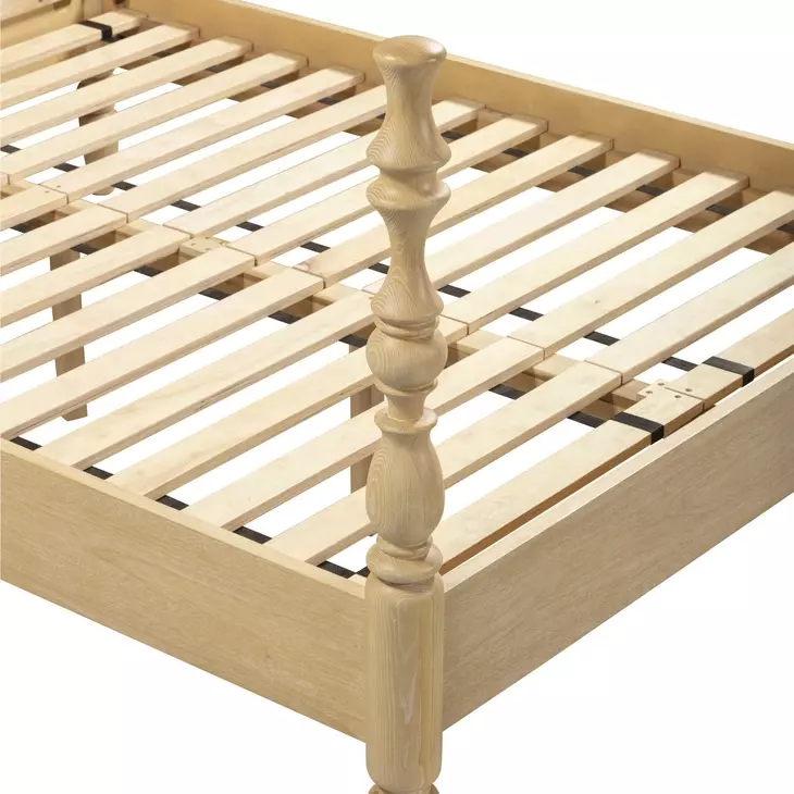 Rosalie Natural Queen Poster Bed