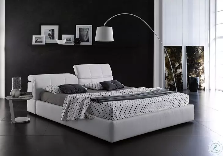 D718 Tower King Platform Storage Bed