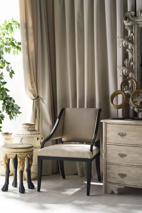 Tara Shaw Swedish Scraped Cream 3 Drawer Elise Chest