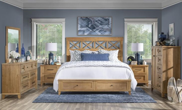 XXXs and OOOs Amber 7 Drawer Dresser with USB Charging