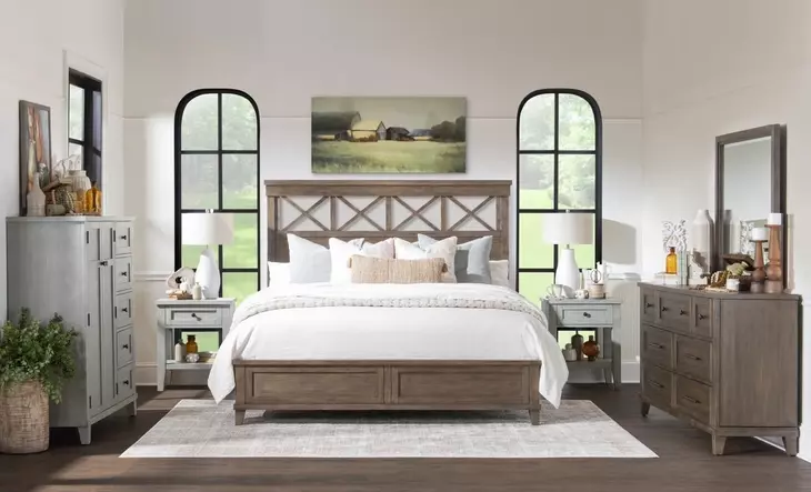 XXXs and OOOs Cocoa King Panel Bed