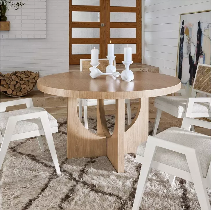 Voyage Tech Oak Round Callon Dining Room Set
