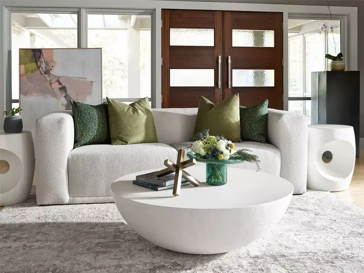 Voyage Abaco White Round Everdin Occasional Table Set
