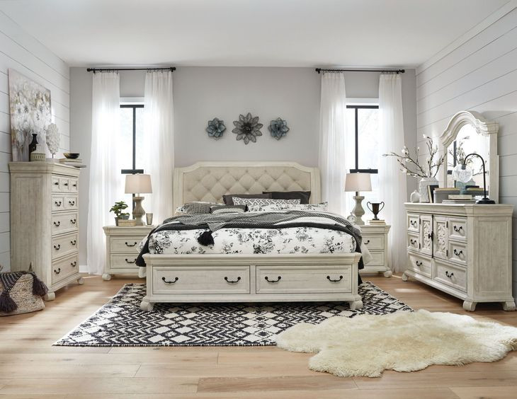 Bronwyn Alabaster 8 Drawer Dresser with Arched Mirror