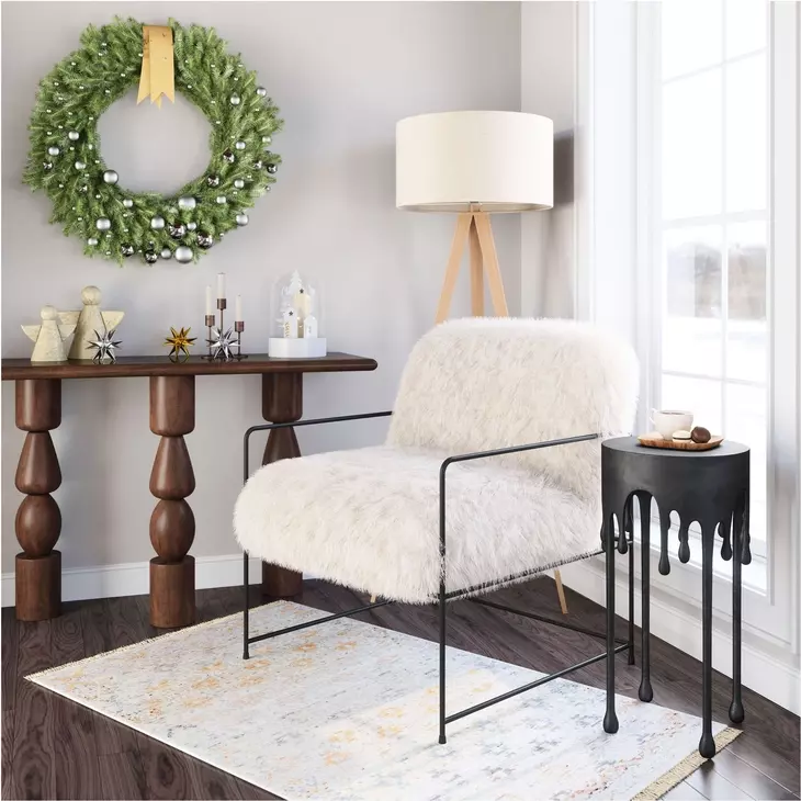 Pelut White Accent Chair