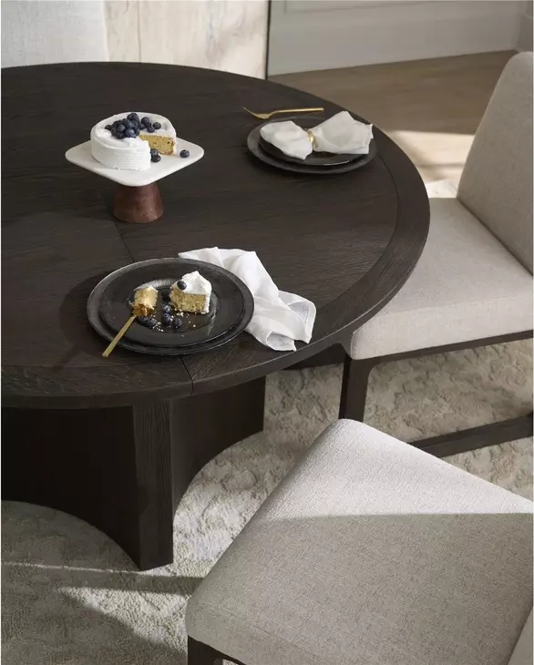 Evermont Sable 72" Extendable Oval Dining Table