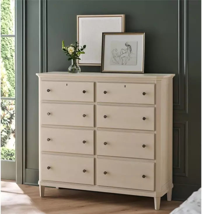 Oakmere Taupe 8 Drawer Chest