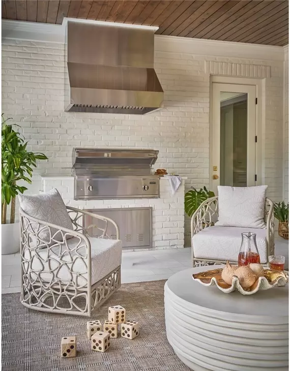 Abode Linen Outdoor Round Cocktail Table