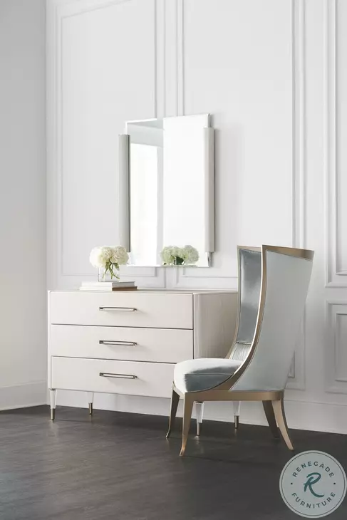 I Love It Matte Pearl Chest