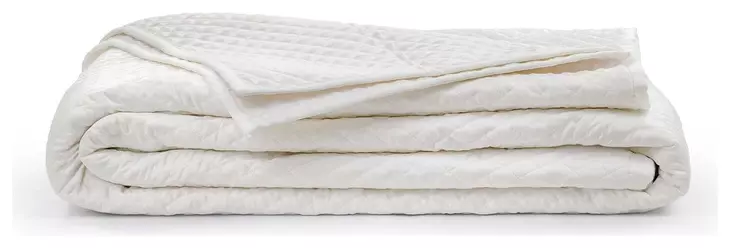 Diamond White Queen Quilt