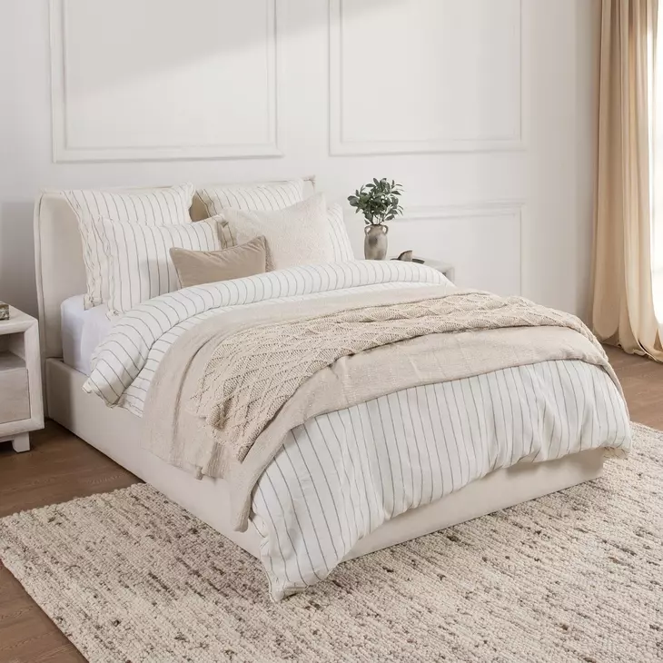Monaco Ivory King Duvet