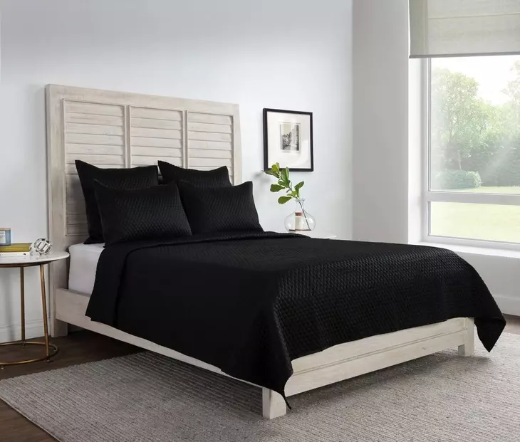 Diamond Onyx King Quilt